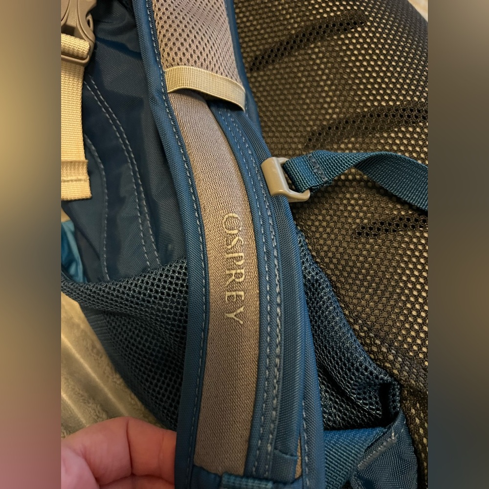 Osprey Daylite Backpack Limited Edition Blue Teal White Outdoors Nature Design - Picture 7 of 12